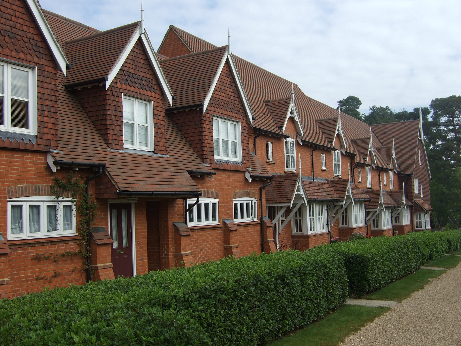 Houses In England - sheet roofing